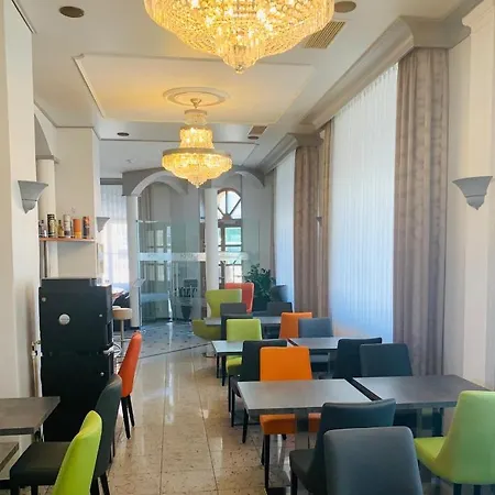 Kral - Residenz Lägenhetshotell